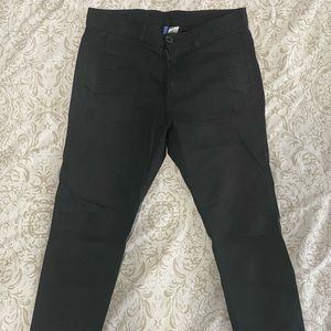 Super skinny tapered chinos
